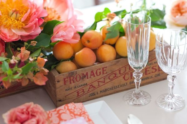 wedding centerpiece with peaches