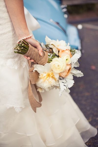 rustic elegant wedding bouquet