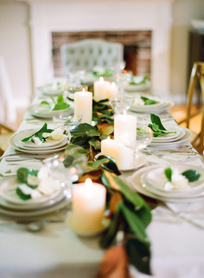 candle_and_leaf_centerpiece